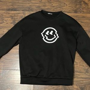 Women’s Black Drip Smile Pullover🖤